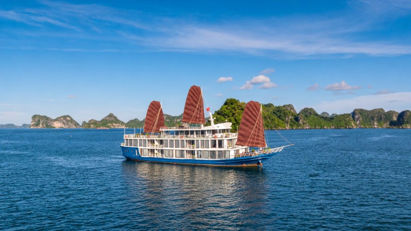 Verdure Lotus Classic Cruise Halong Bay