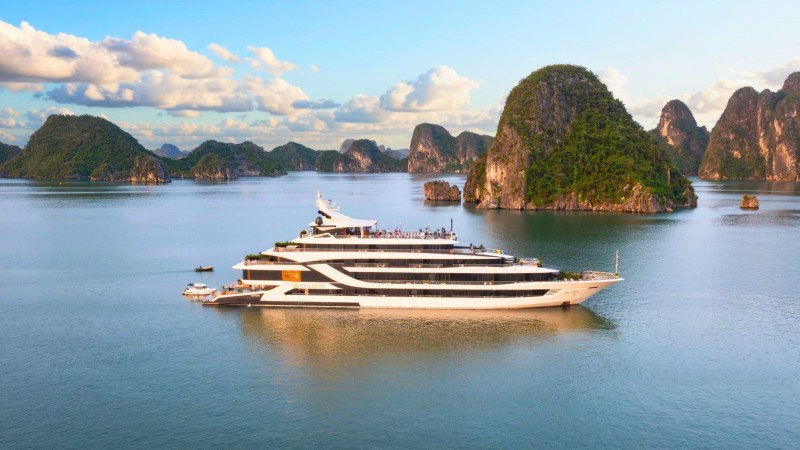 Calista Cruise Halong Bay