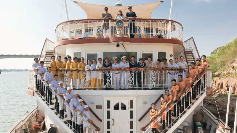 Attentive Crew Gives 5 Star Services