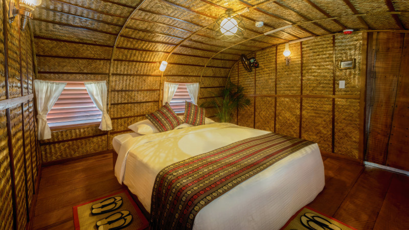 Comfortable King Bed Room