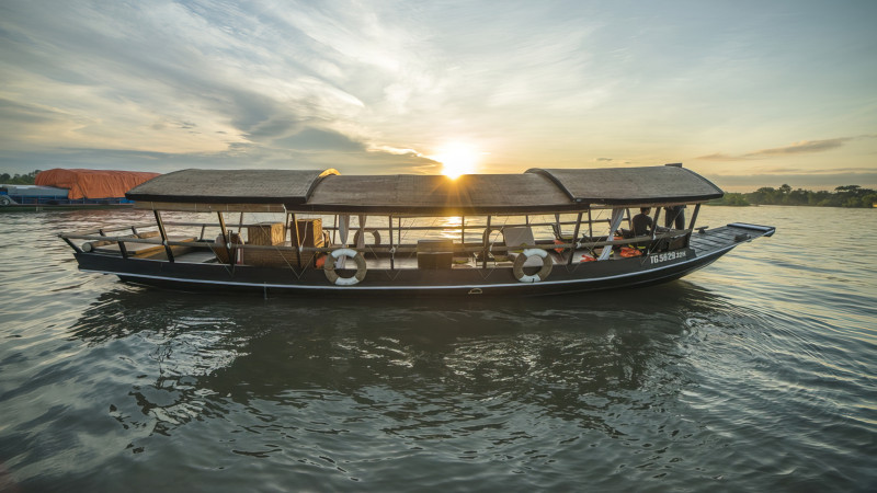 Crew Cruise Sailing Among Stunning River