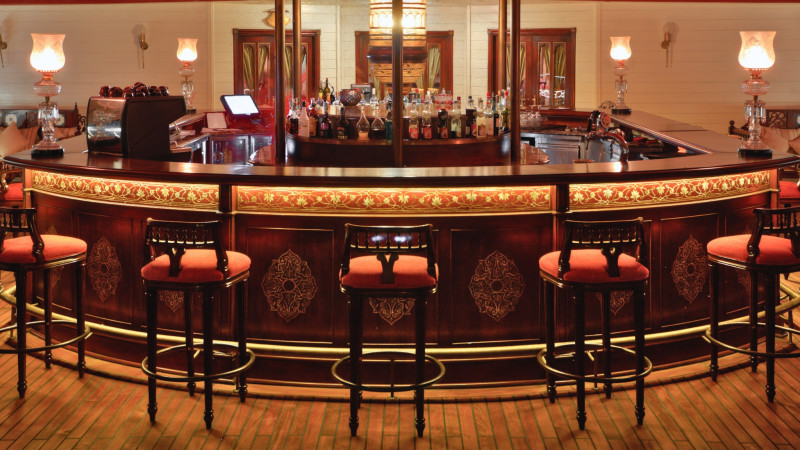 Funnel Bar Lounge In Classic East Indian Atmosphere