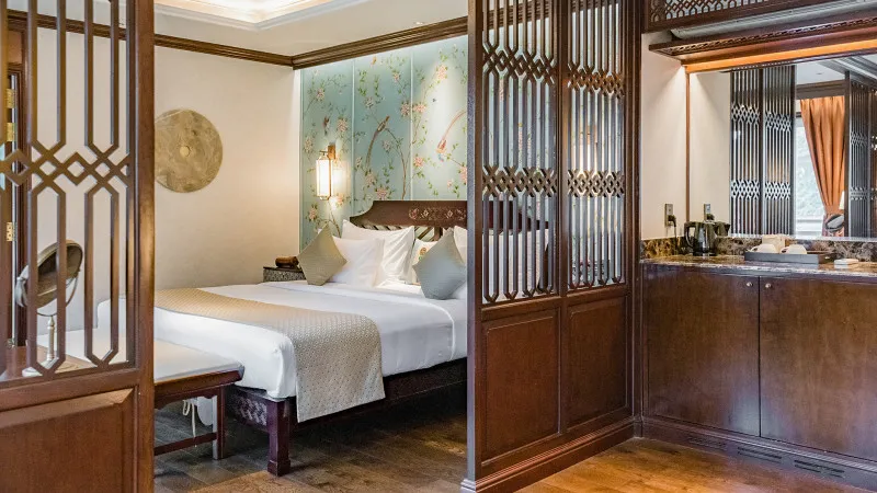 A traditional decor