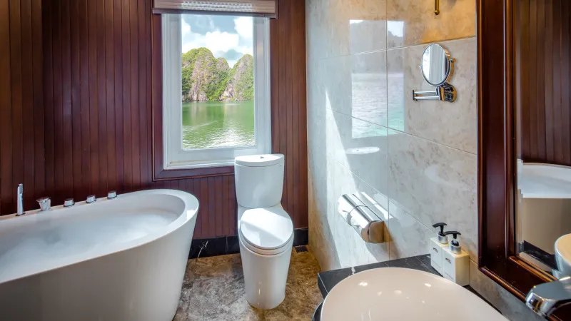 High Class Bathroom Amenities