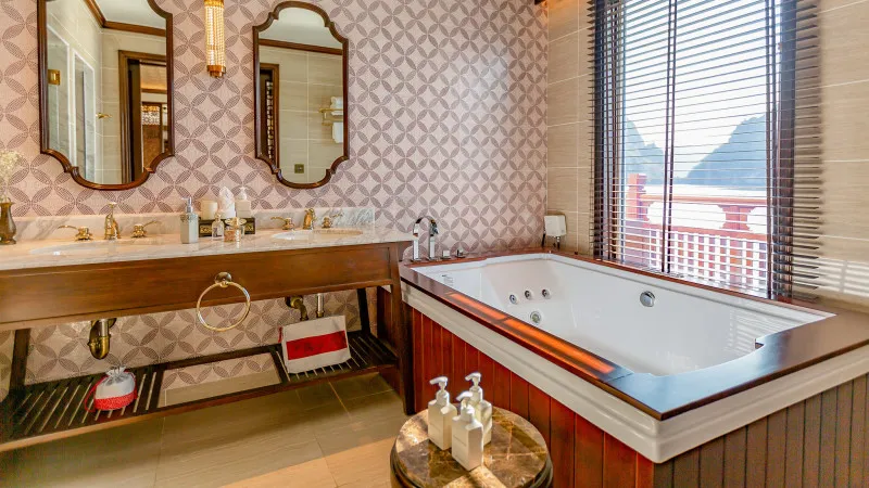 The modern Jacuzzi bath