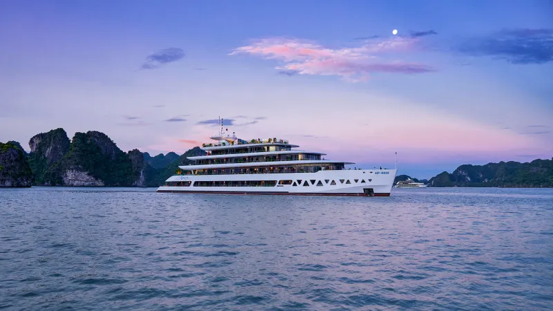 The Cruise In Lan Ha Bay