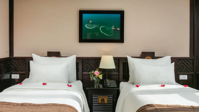 Twin Room For Group Of Two