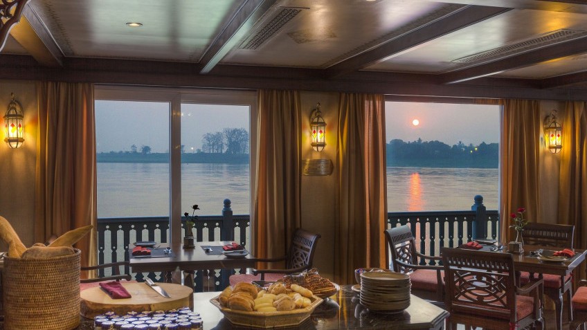 Hintha Hall Restaurant