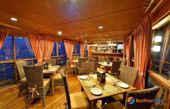 Princess Royal Cruise Dinning