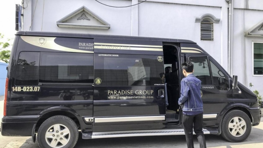 Luxury Bus Transfer of Paradise Group