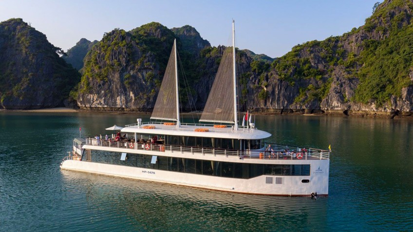 Jade Sails Halong Bay