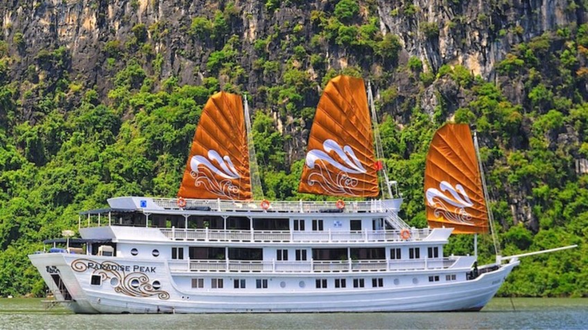 Paradise Peak Cruise: Paradise Peak Halong Bay