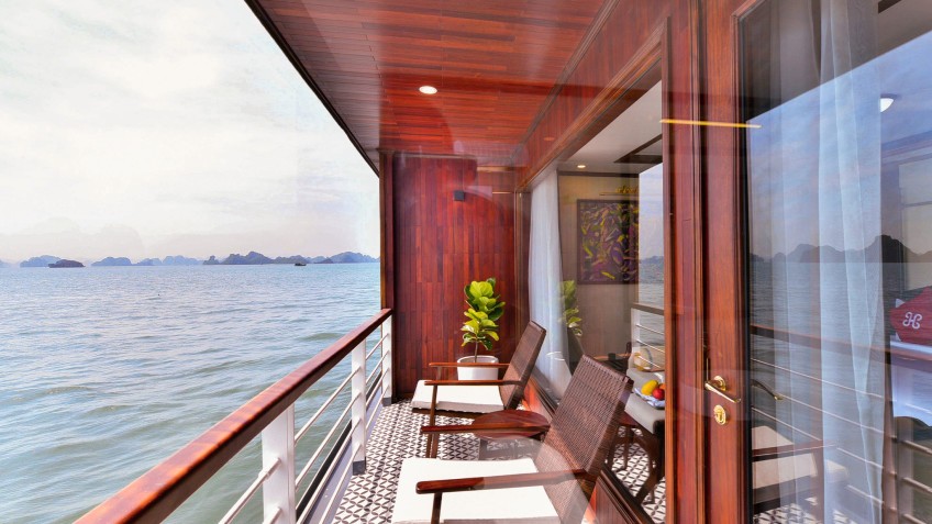 Heritage Binh Chuan Cruise: Stunning view from the Private Balcony