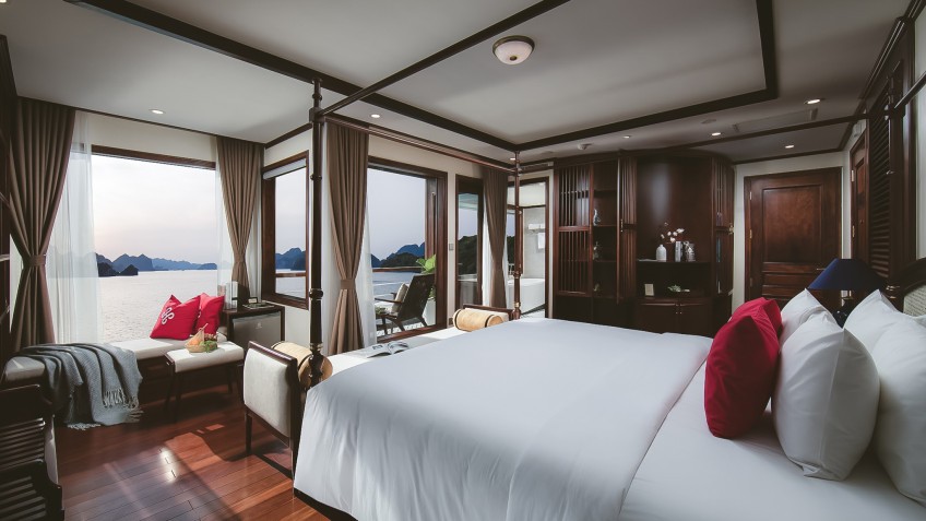 Heritage Binh Chuan Cruise: Luxury Regal Suites