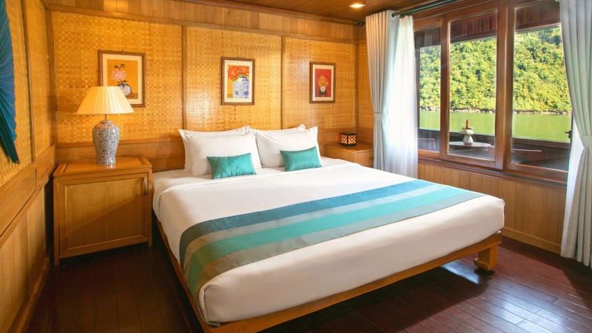 Legend Halong Private Cruise: Legend Suite with a private cabin