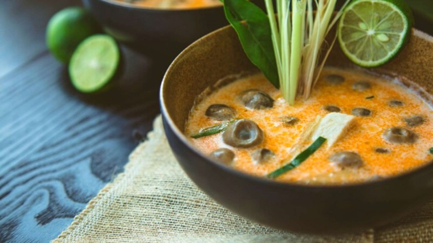 Legend Halong Private Cruise: Set Lunch Onboard