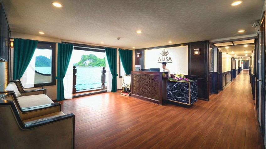 Alisa Premier Reception And Lobby Area