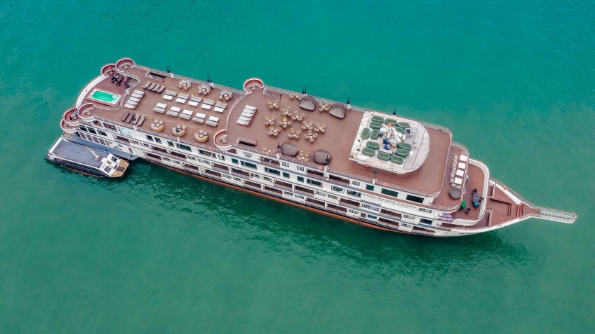The Luxury cruise in Halong Bay