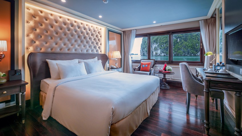 Huge comfortable bed