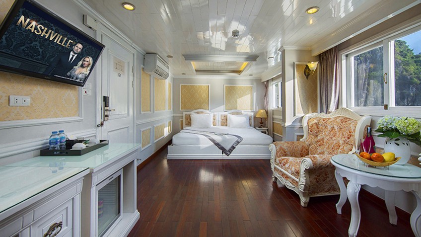 Signature Cruise: Junior Suite with stunning Design