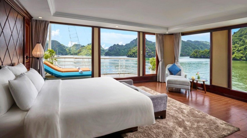 Verdure Lotus Classic Cruise: Suite Jacuzzy With Full Of Lan Ha Bay Panorama