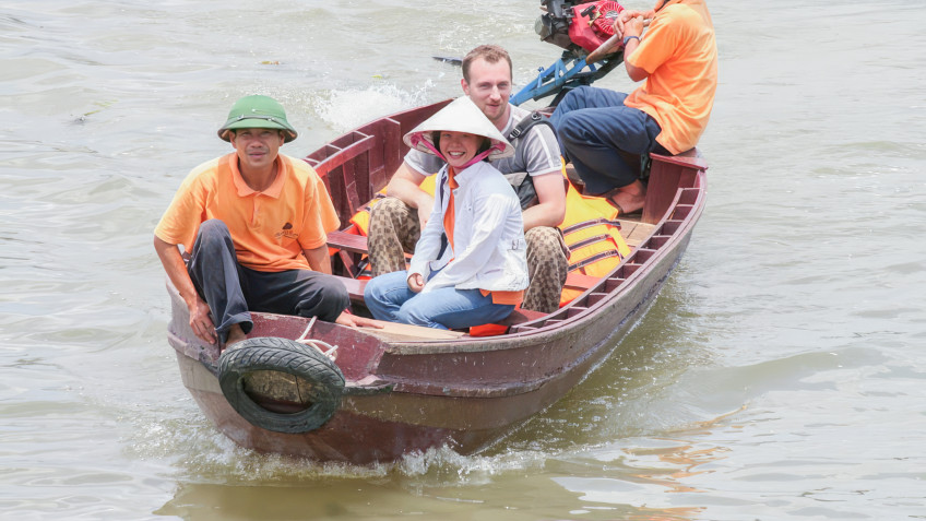 Explore small canals by motorboat