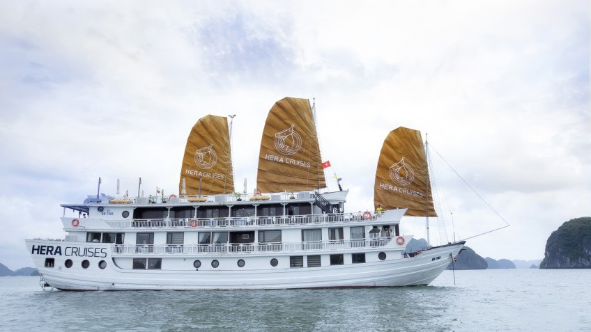 Hera Grand Luxury Cruise Halong Bay