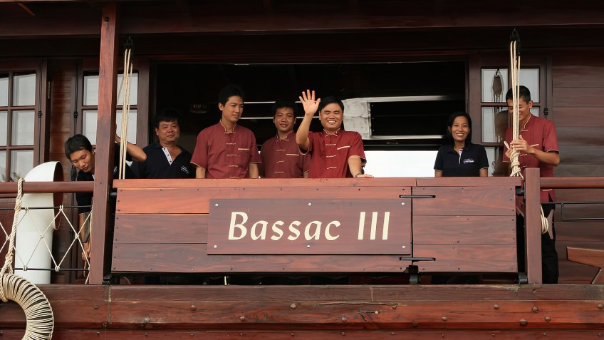 Friendly welcome from the crew