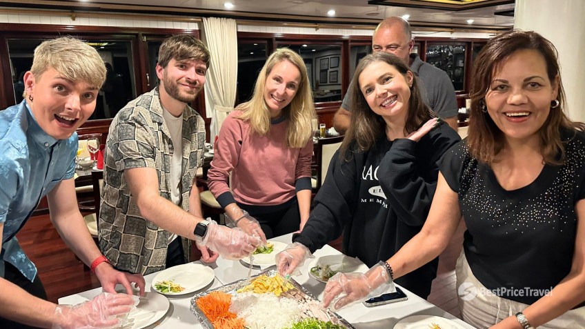 Sena Cruises: Making Spring rolls in Cooking Class