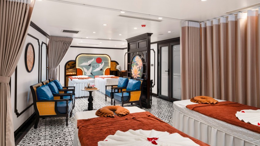 Catherine Cruise: Tranquil Atmosphere in the Spa