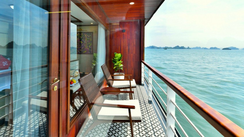 Heritage Binh Chuan Cruise: Private Balcony