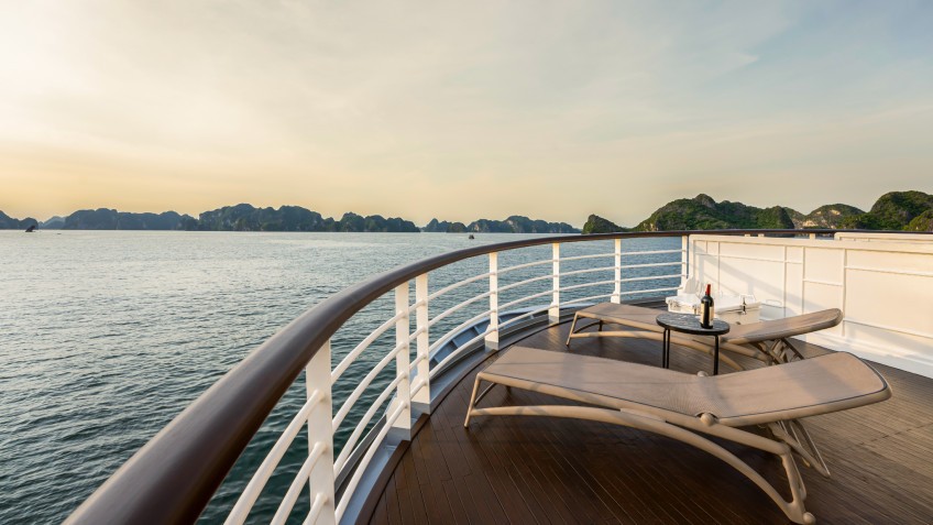 Ambassador Signature Cruise: A spacious terrace