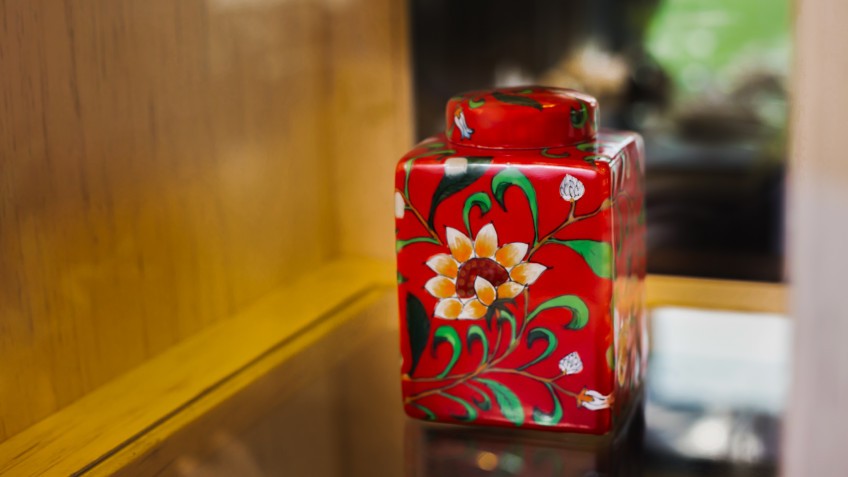 The dedicated decoration onboard