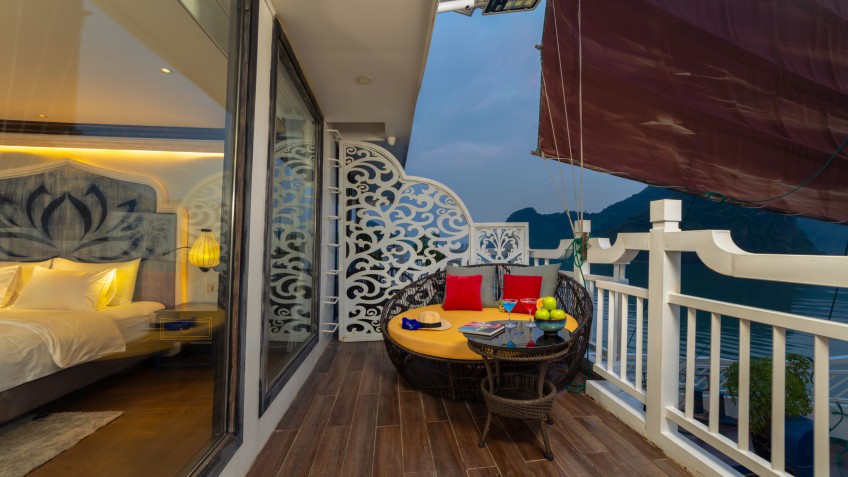 Let your hair down on the terrace