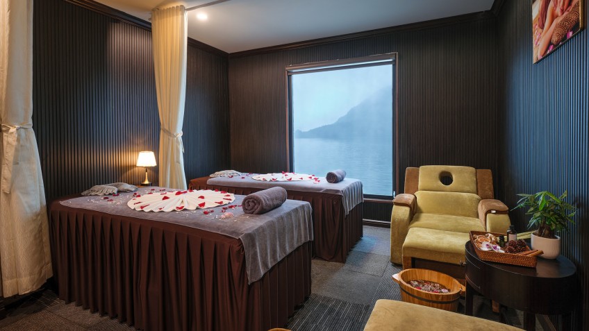 The warm and peaceful spa