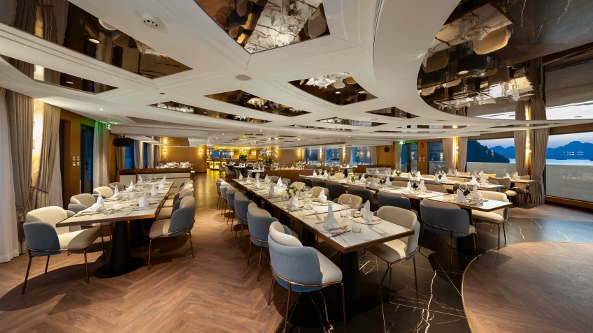Grand Pioneers Cruise: Large Space For Sumptuous Meal
