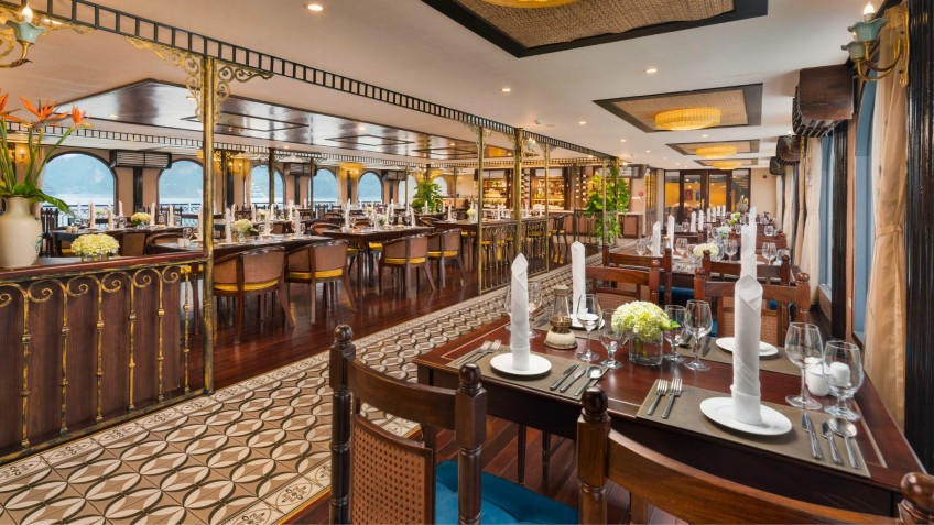 Indochine Cruise: Elegance & Intimate Style