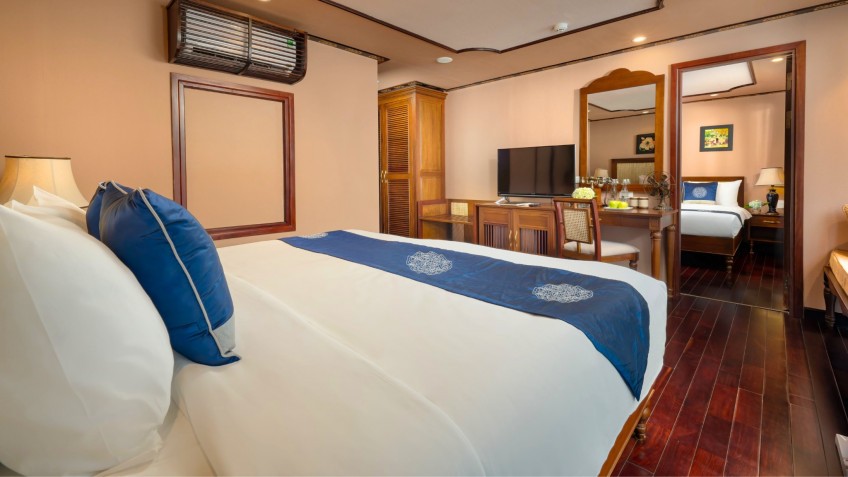 Indochine Cruise: Connectting room