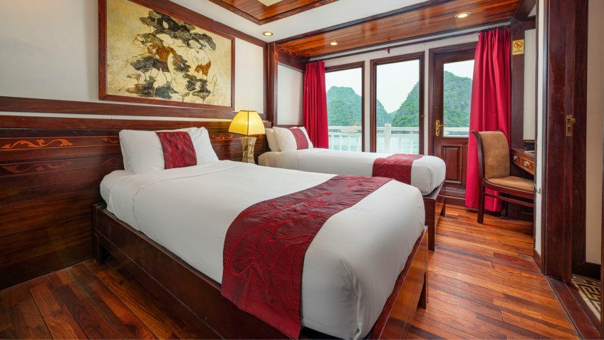 Indochina Sails: Deluxe Balcony