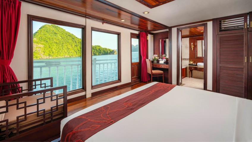 Indochina Sails: See the Beautiful Landscape