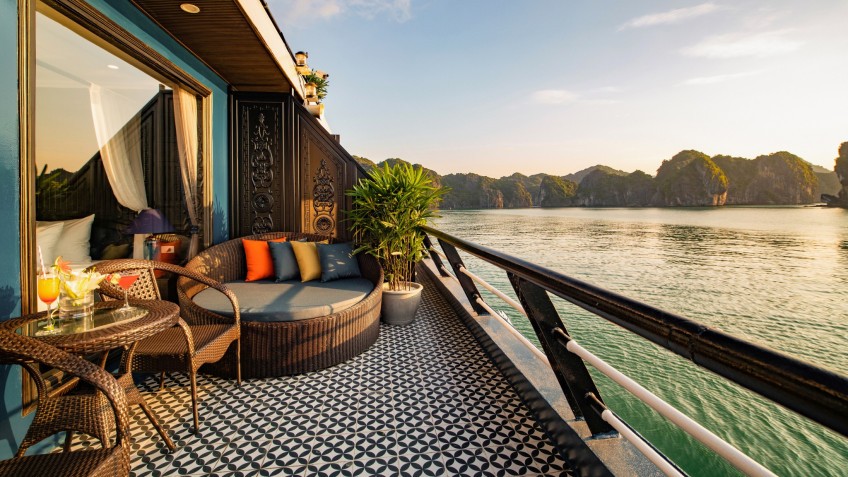 Relax in the large terrace