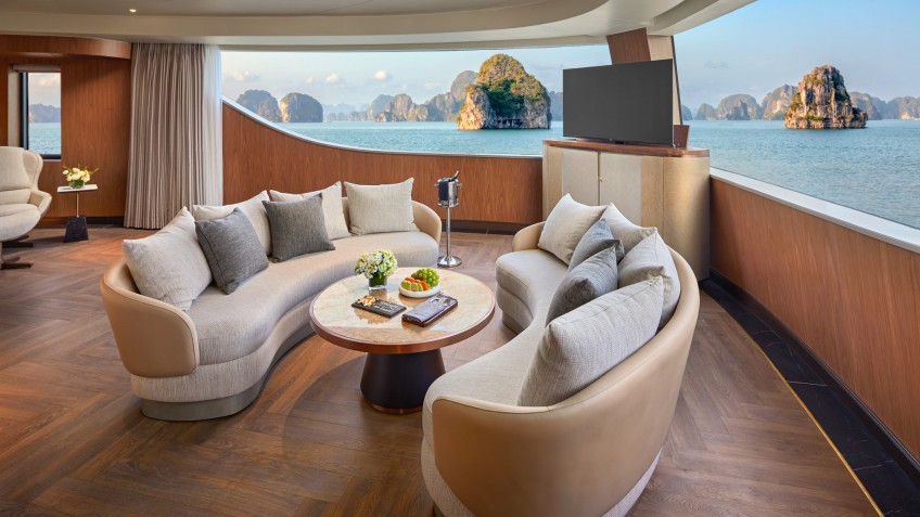 Grand Pioneers Cruise: Enjoy a 1st-class cruise