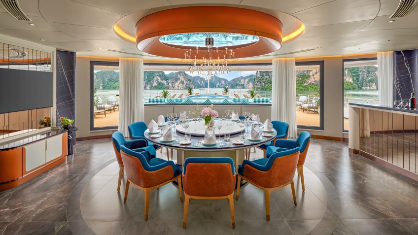 Grand Pioneers Cruise: Prestige Dining Club