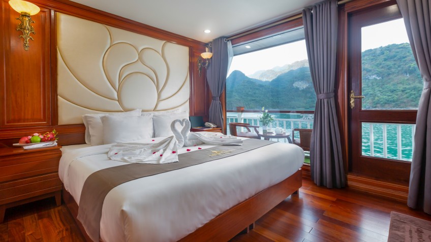 Calypso Cruise: Deluxe Balcony Suite