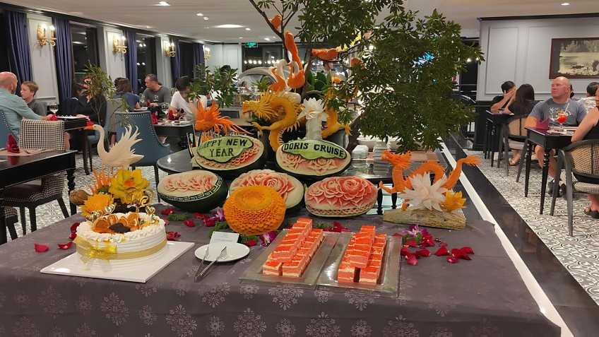 Interesting Fruit Carving