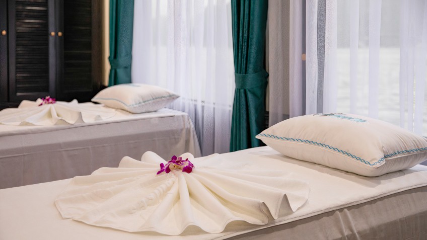 Aspira Cruises: Enjoy soothing massage treatments