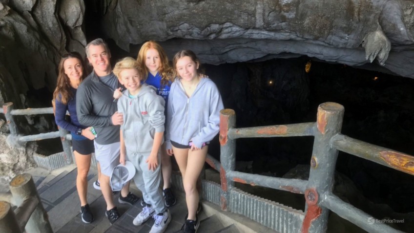 La Regina Legend Cruise: Visit Cat Ba Island