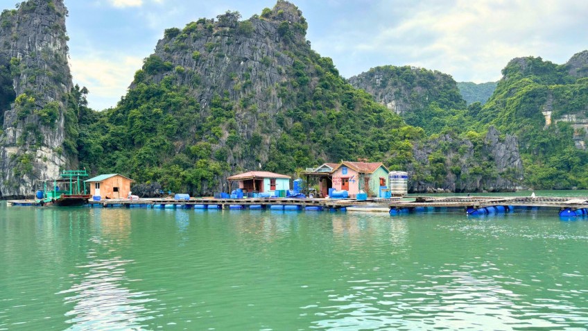 Signature Cruise: Lovely Vung Vieng Village