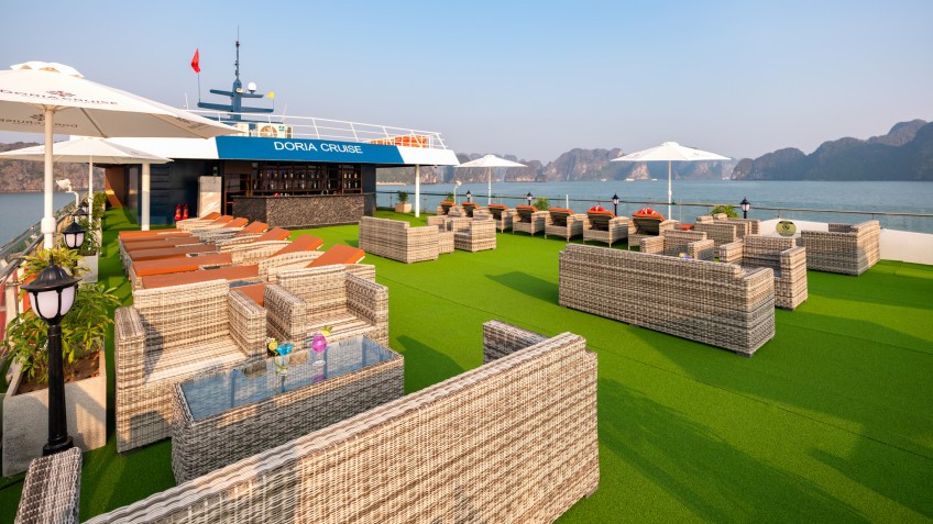 Doria Cruise: Sundeck with Sky bar