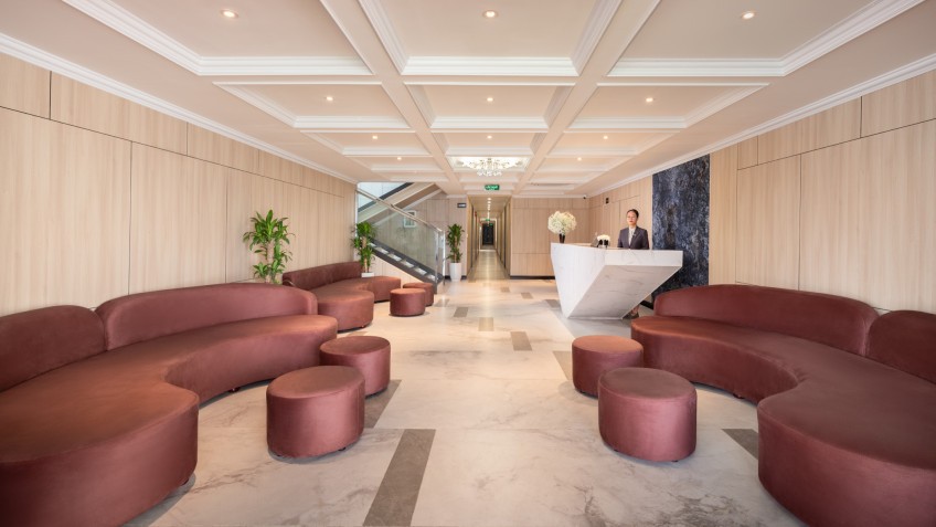 Doria Cruise: Exquisite Lounge